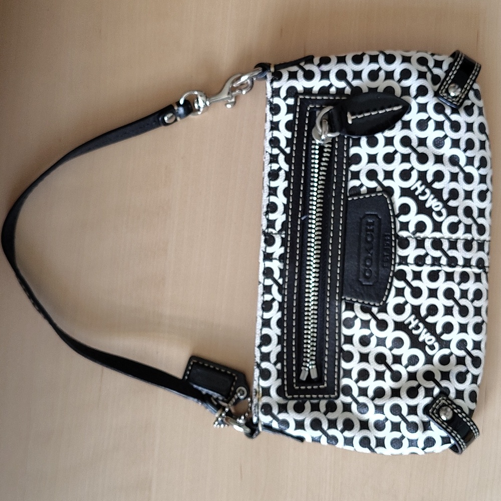 Coach Geometric Clutch Wristlet - Picture 4 of 7